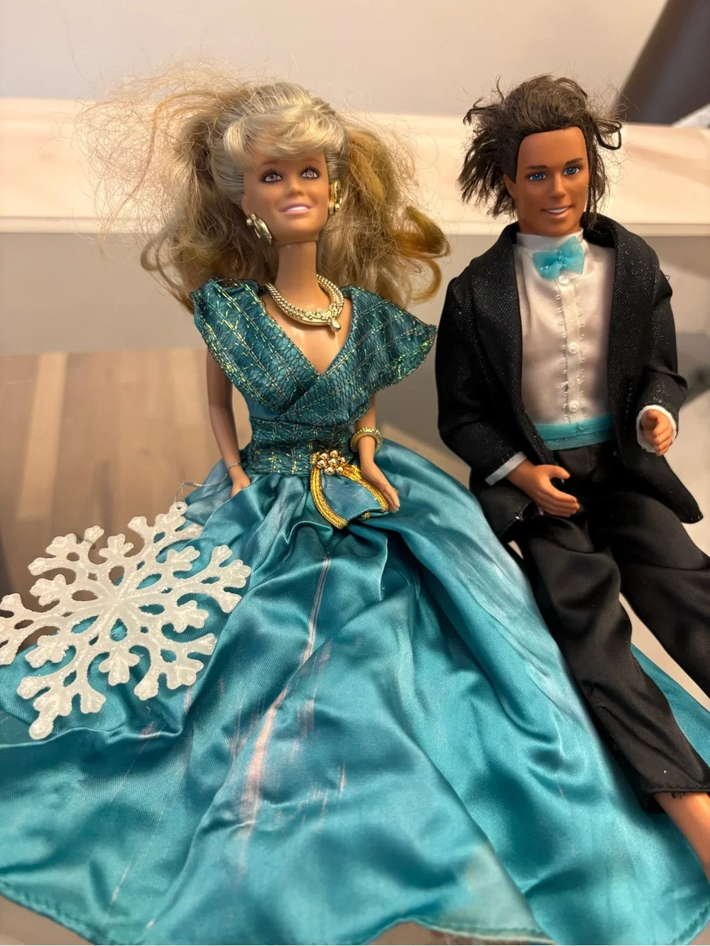 Barbie Ken Fashion Doll Lot 2 11 in Wedding Gown & Tux Removable Clothes 1997